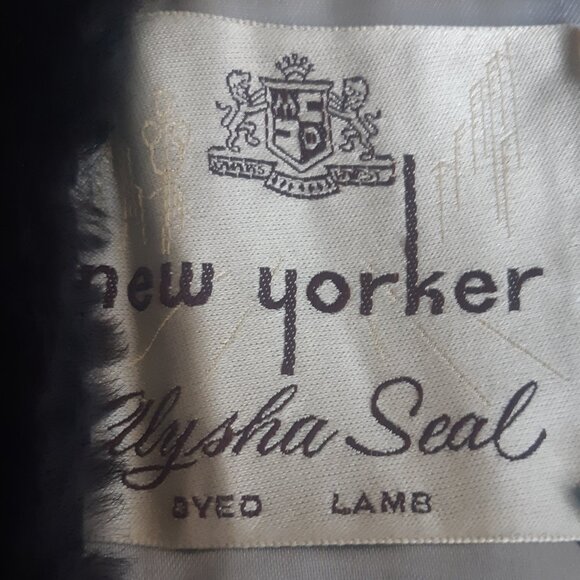 1960s New Yorker Alysha Seal Dyed Lamb Full length Chocolate Vintage Fur Coat - Picture 4 of 16